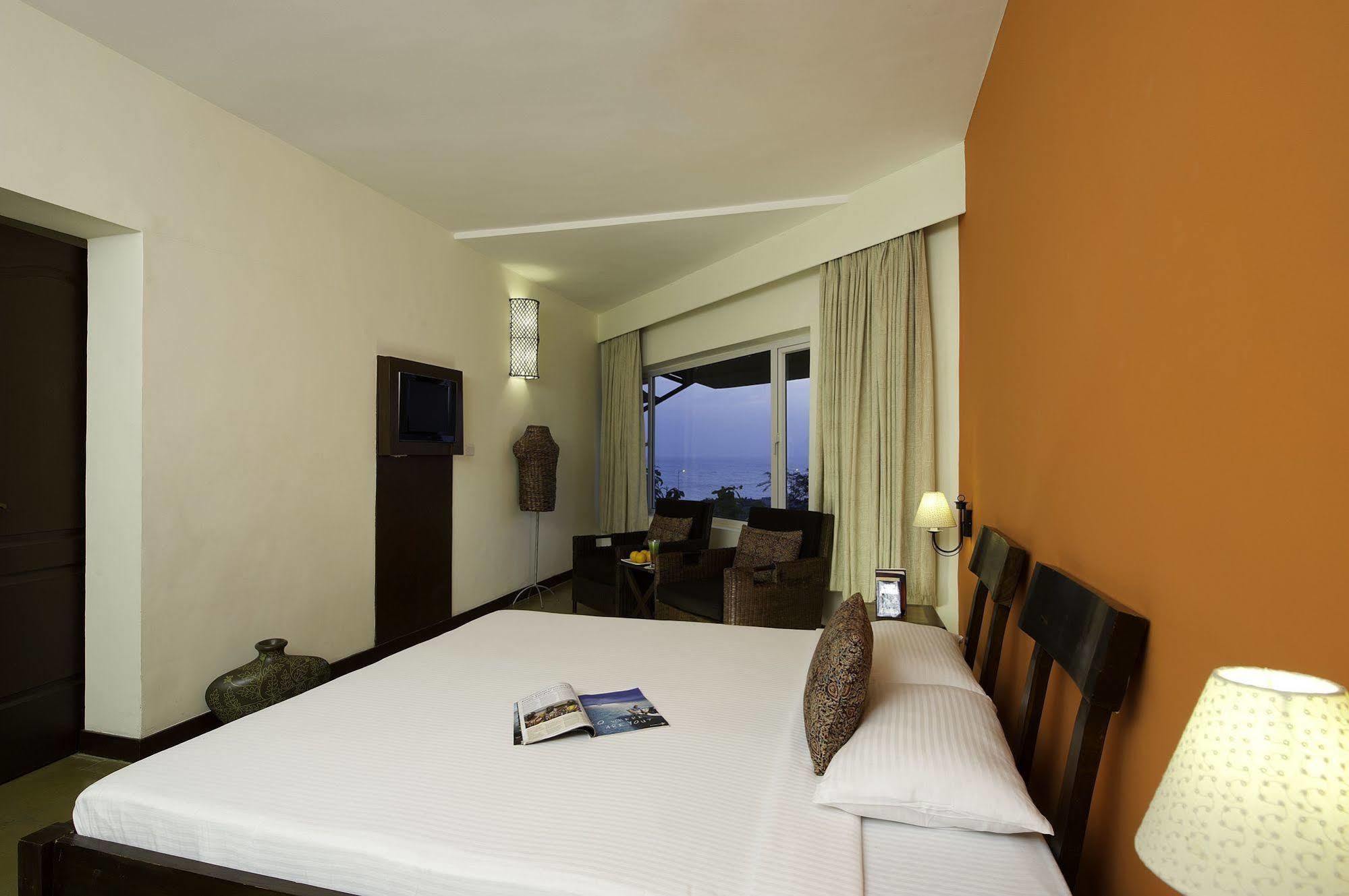 Sparsa Resort Kanyakumari Bagian luar foto